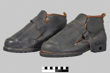 Ansicht der Arbeitsschuhe mit elektronischer Sensortechnik