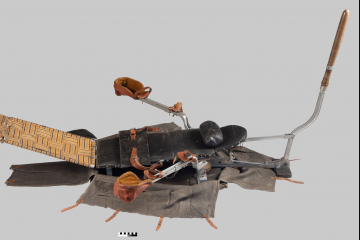 Liege mit beweglichen Armen, eingesetzt für die Wiederbelebung von Menschen